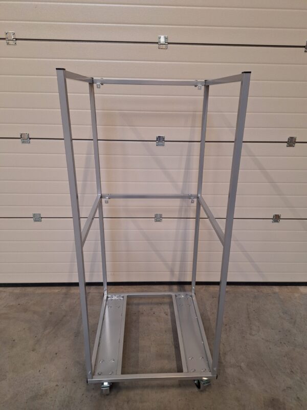 Glasdeurkoelkast glasdeurkoeling groot 368 liter inhoud met ledverlichting wit nieuw.